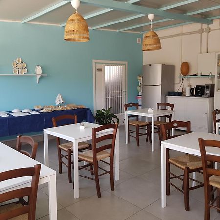Un Passo Dal Mare - Guest House Лидо Ди Фонди Екстериор снимка
